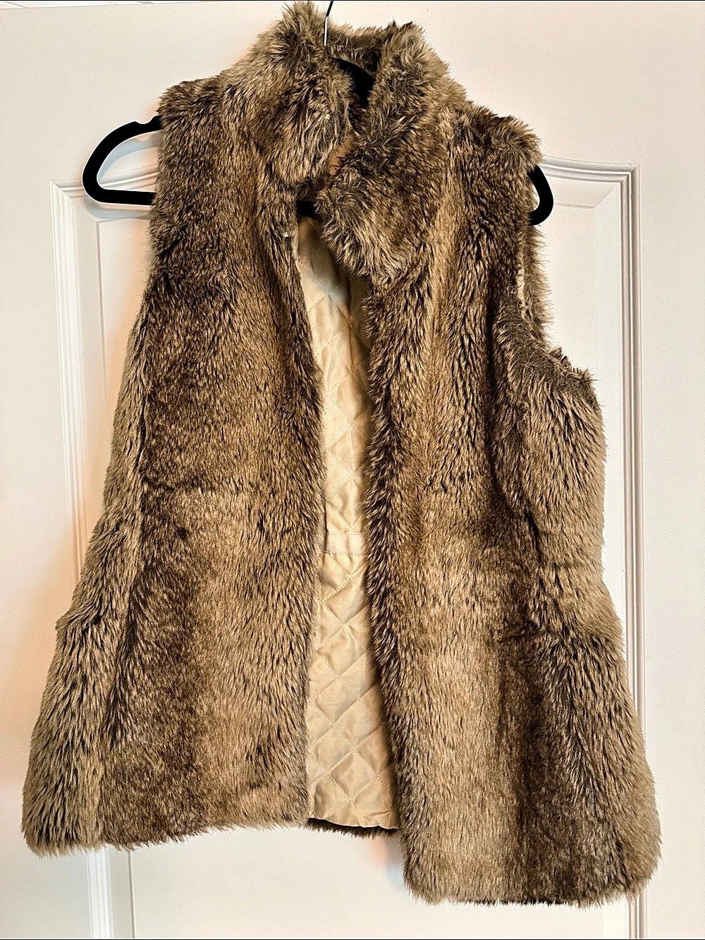Faux Fur Vest in Brown Like New